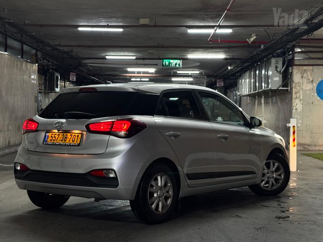 יונדאי i20
