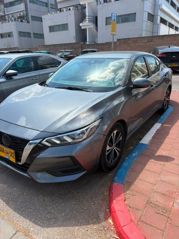 ניסאן סנטרה