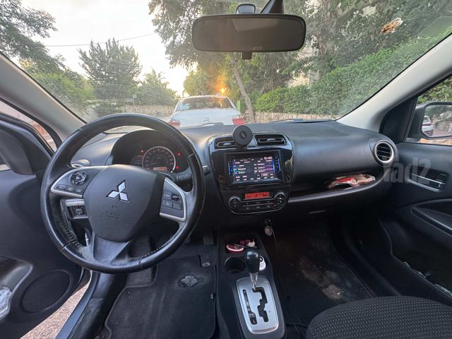 מיצובישי ספייס סטאר