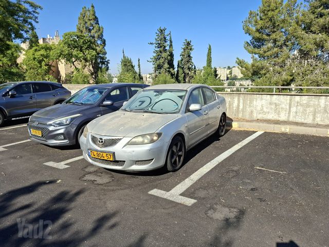 מאזדה 3