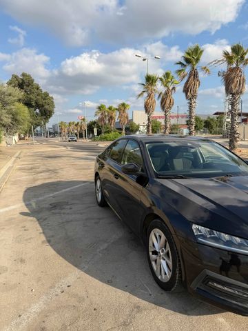 סקודה אוקטביה