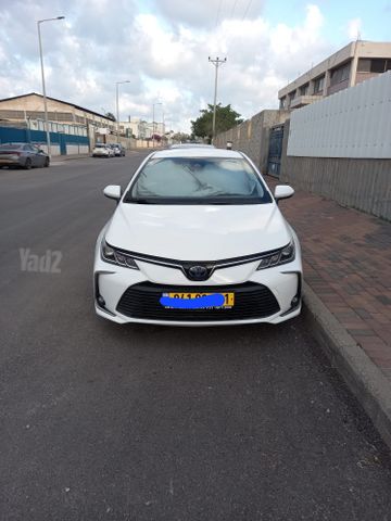 טויוטה קורולה
