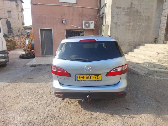 מודעת רכב מאזדה 5