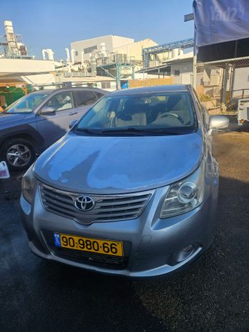 טויוטה אוונסיס