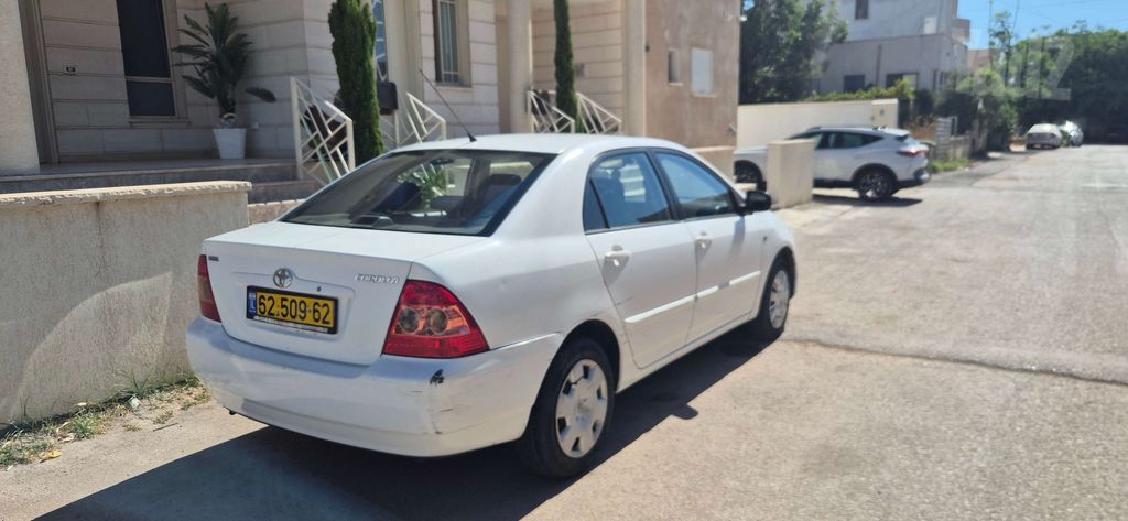 קורולה GLI אוט׳ בנזין 1.6 (110 כ״ס)
