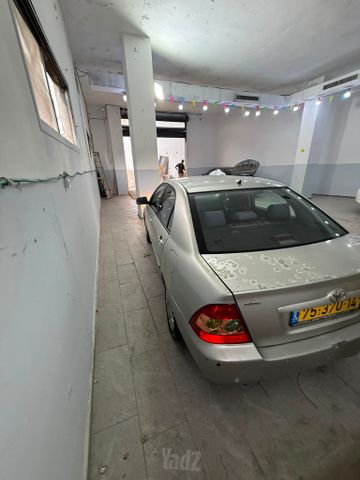 טויוטה קורולה