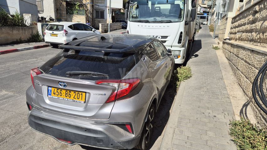 טויוטה C-HR