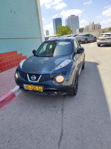 ניסאן ג'וק