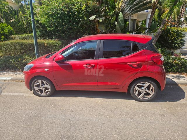 יונדאי i10