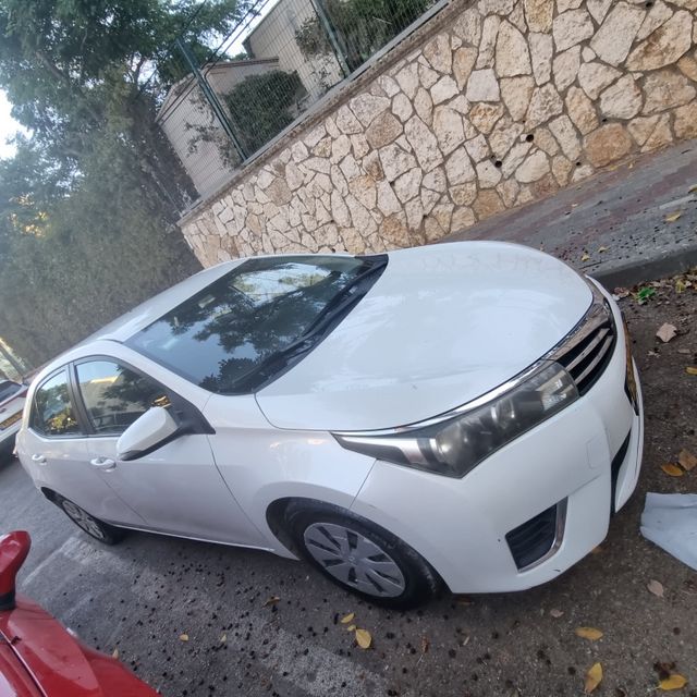 טויוטה קורולה