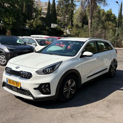קיה נירו