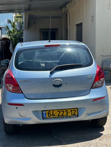מודעת רכב יונדאי i20