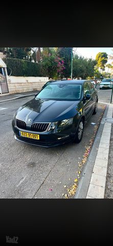 סקודה אוקטביה