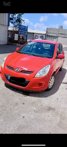 מודעת רכב יונדאי i20
