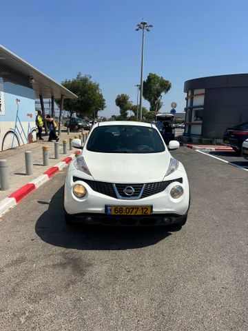 ניסאן ג'וק