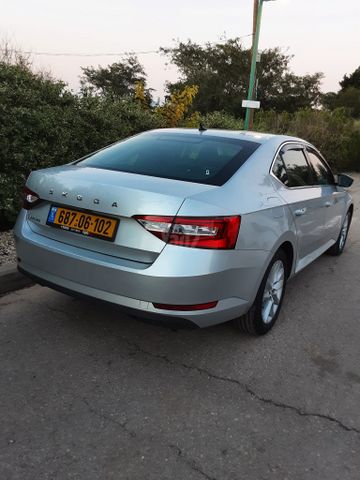 מודעת רכב סקודה סופרב