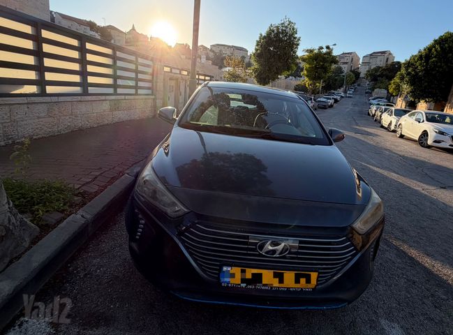 יונדאי איוניק