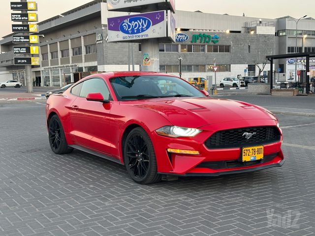 מודעת רכב פורד מוסטנג