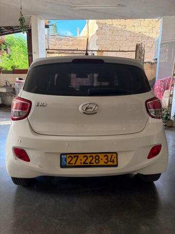 יונדאי i10