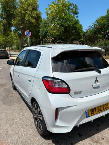 מיצובישי ספייס סטאר