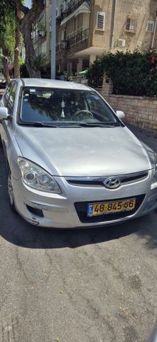 יונדאי i30