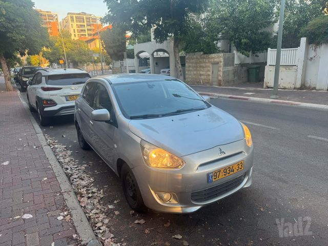 מיצובישי ספייס סטאר