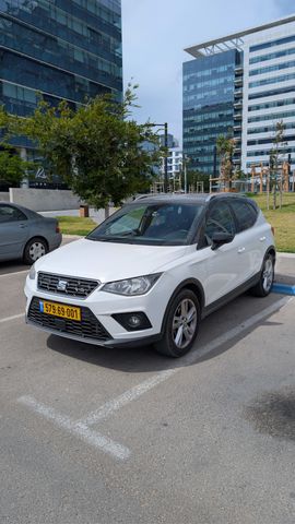 מודעת רכב סיאט ארונה