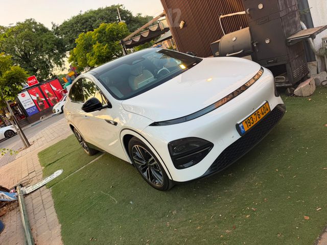 אקספנג G6