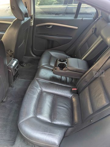 וולוו S80