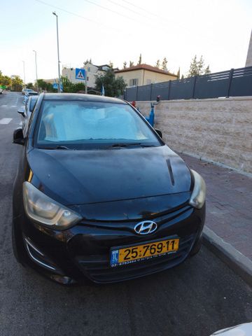 יונדאי i20