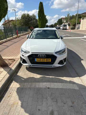 מודעת רכב אאודי A4
