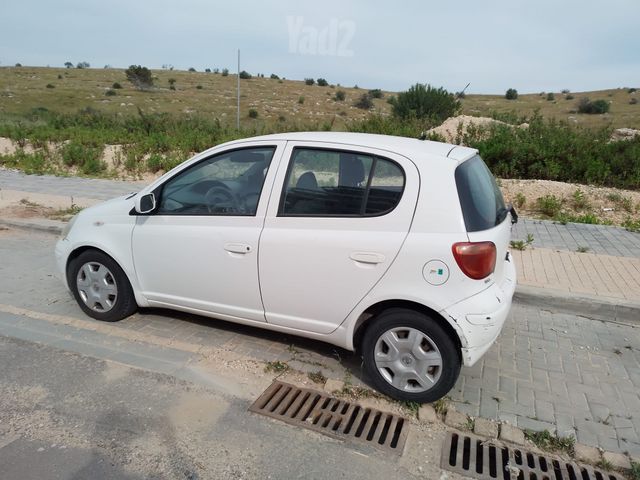 טויוטה יאריס