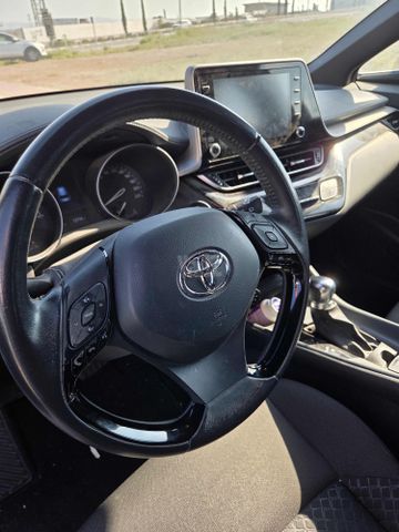 טויוטה C-HR