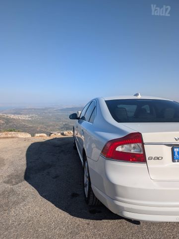 וולוו S80