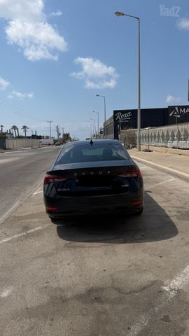 סקודה אוקטביה
