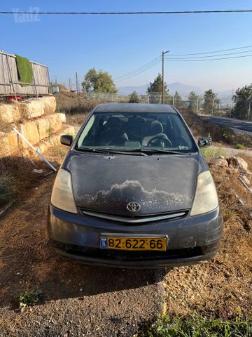 טויוטה פריוס