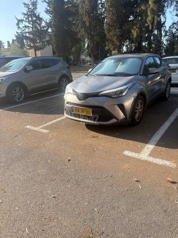 טויוטה C-HR