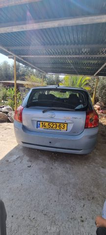 טויוטה קורולה
