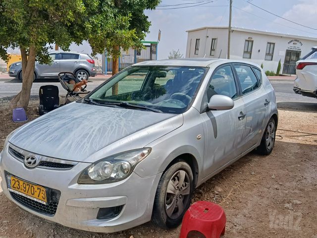 יונדאי i30