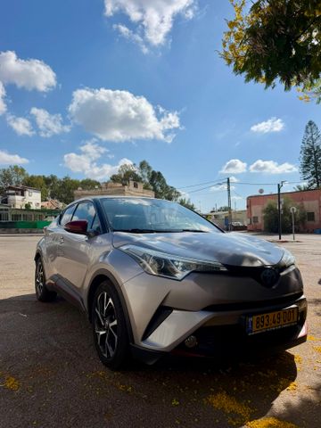 טויוטה C-HR