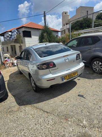 מאזדה 3