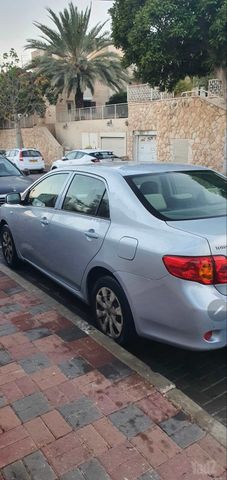 טויוטה קורולה