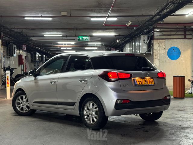 יונדאי i20