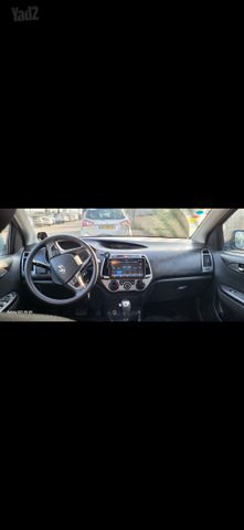 יונדאי i20