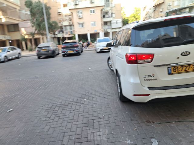 קיה קרניבל