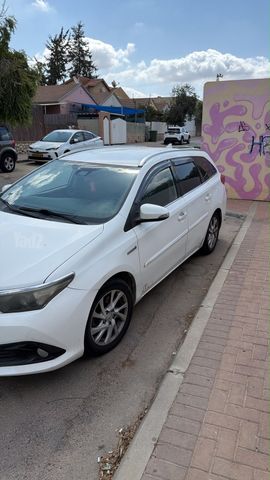 מודעת רכב טויוטה אוריס