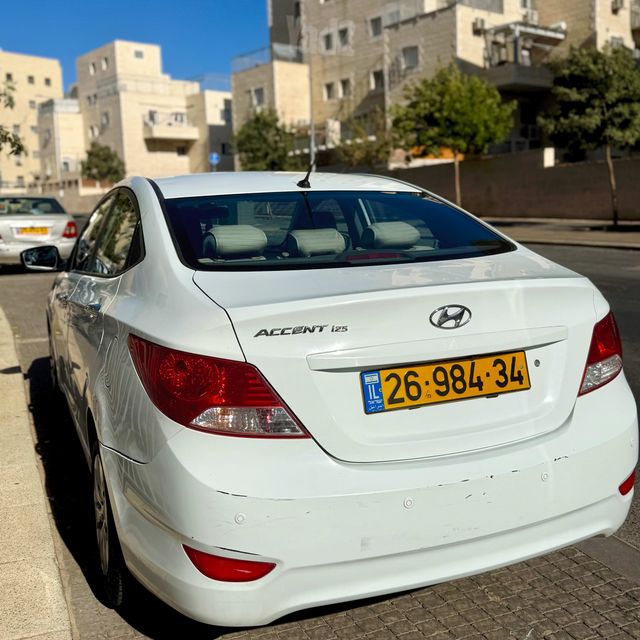 יונדאי אקסנט i25