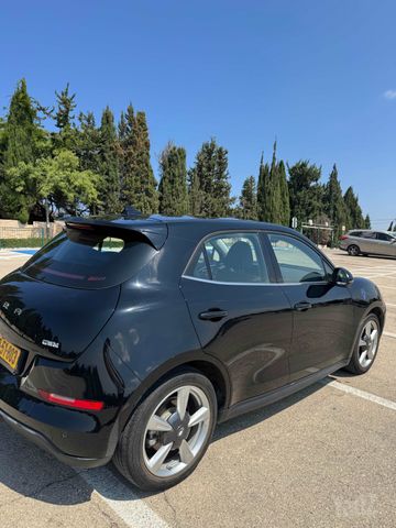 אורה 03