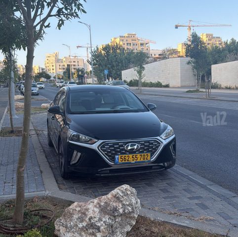 מודעת רכב יונדאי איוניק
