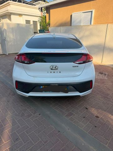 מודעת רכב יונדאי איוניק